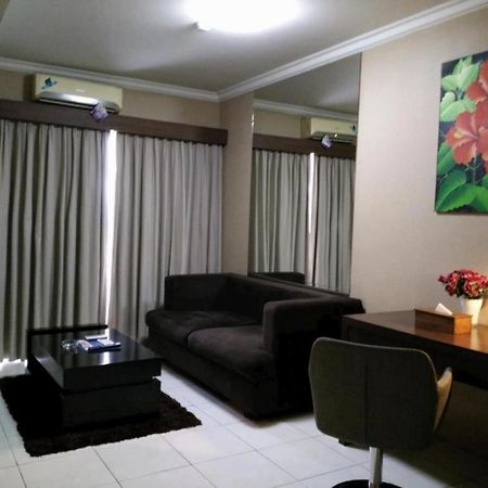 Great Western Hotel & Resort Serpong - تانجيرانغْ المظهر الخارجي الصورة