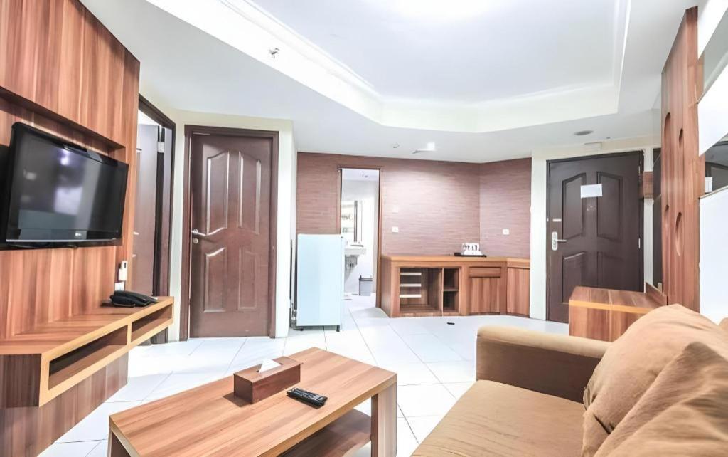 Great Western Hotel & Resort Serpong - تانجيرانغْ المظهر الخارجي الصورة